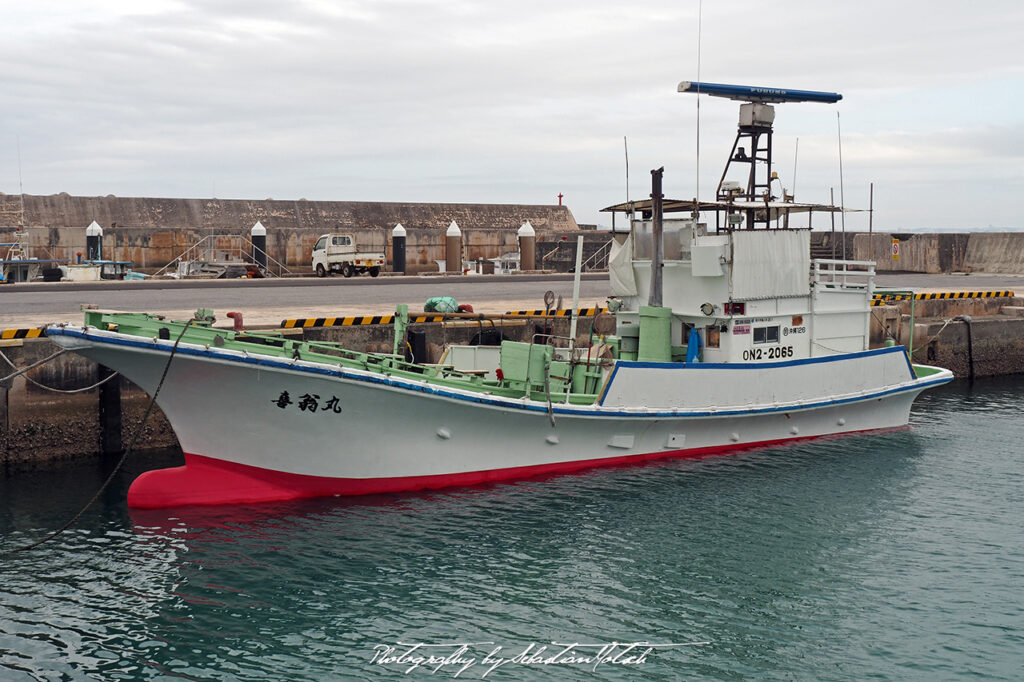 Japan Irabu-jima Sarahama Port Photo by Sebastian Motsch