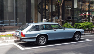 Jaguar XJ-S Lynx Eventer in Ginza Tokyo Japan Drive-by Snapshots by Sebastian Motsch