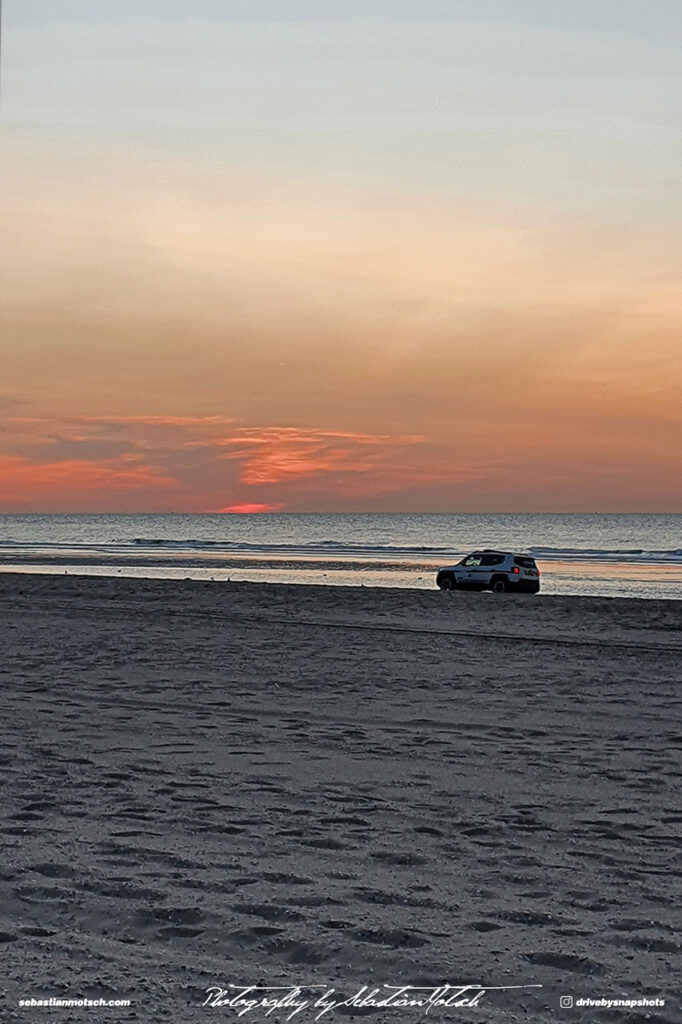 Jeep Renegade Police on the Beach in Scheveningen Drive-by Snapshots by Sebastian Motsch