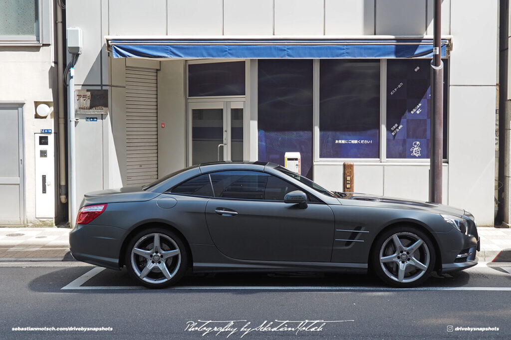 Mercedes-Benz SL R231 in Ginza Tokyo Japan Drive-by Snapshots by Sebastian Motsch