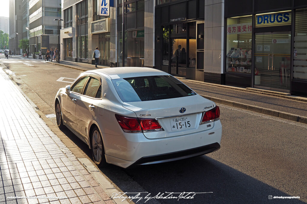 Toyota Crown Athlete in Yarakucho Drive-by Snapshots by Sebastian Motsch