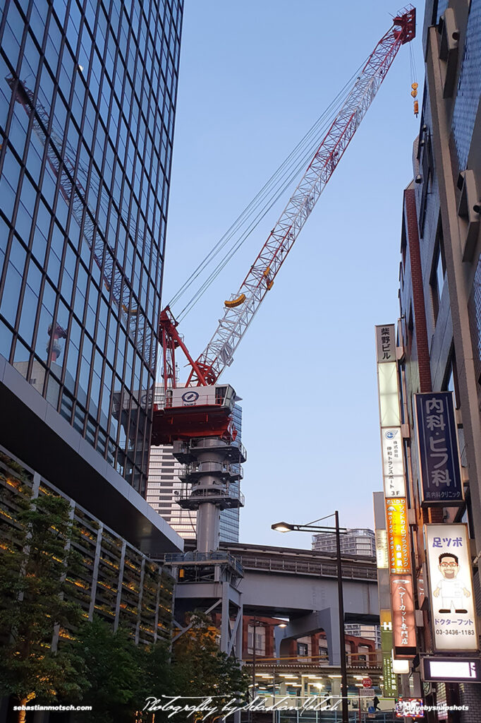 Construction Site at Hamamatsucho Station Photo by Sebastian Motsch