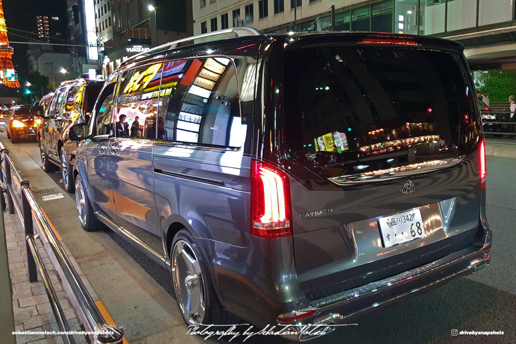 Mercedes-Benz V-Class Maybach in Roppongi Tokyo Japan Drive-by Snapshots by Sebastian Motsch