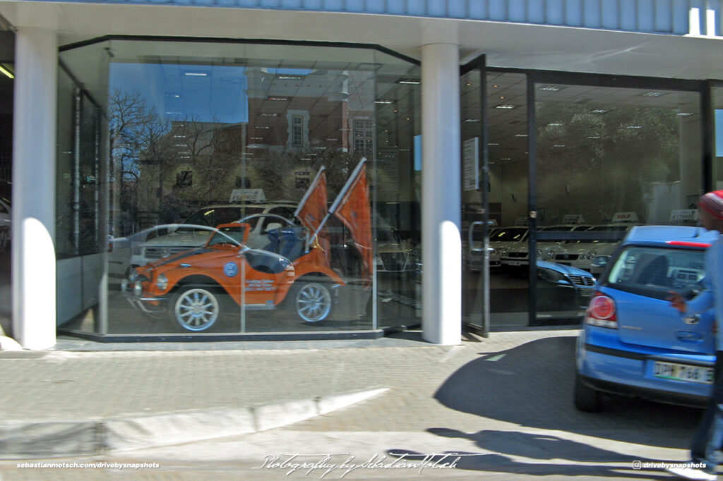 South Africa Bloemfontein Volkswagen Beetle Buggy SWB Drive-by Snapshots by Sebastian Motsch