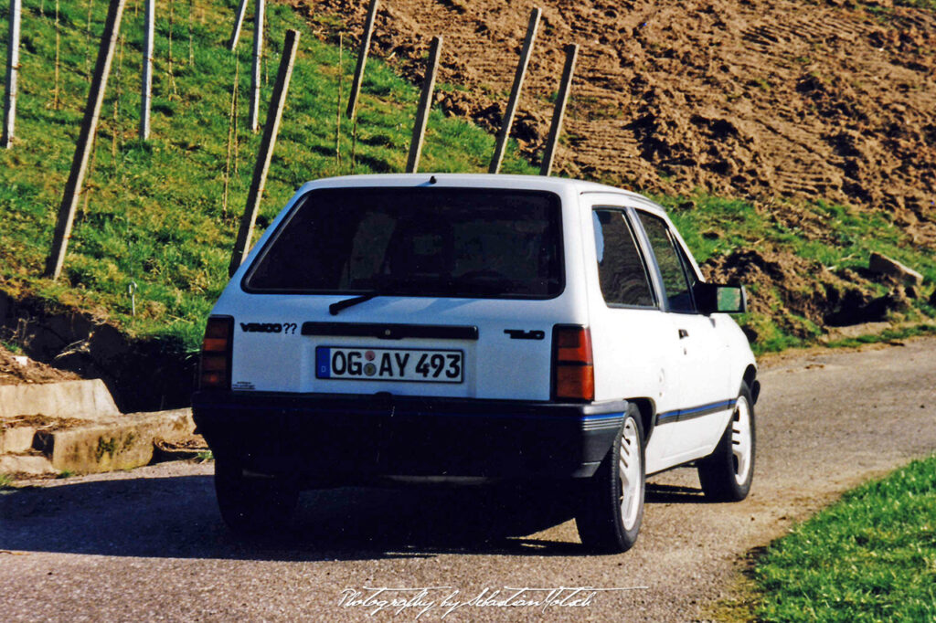 Opel Corsa A Swing and Volvo FH12 in Fessenbach Germany Photo by Sebastian Motsch Rear
