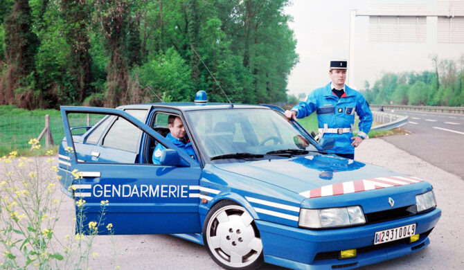Renault R21 Turbo quadra Gendarmerie Photoshop by Sebastian Motsch