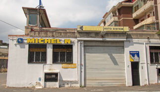 Abandoned Tire Shop in Catania Italia Drive-by Snapshots by Sebastian Motsch