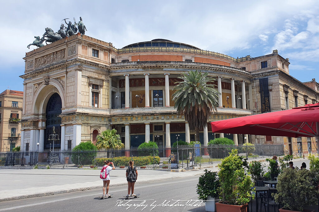 Architecture in Palermo Italia Photography by Sebastian Motsch