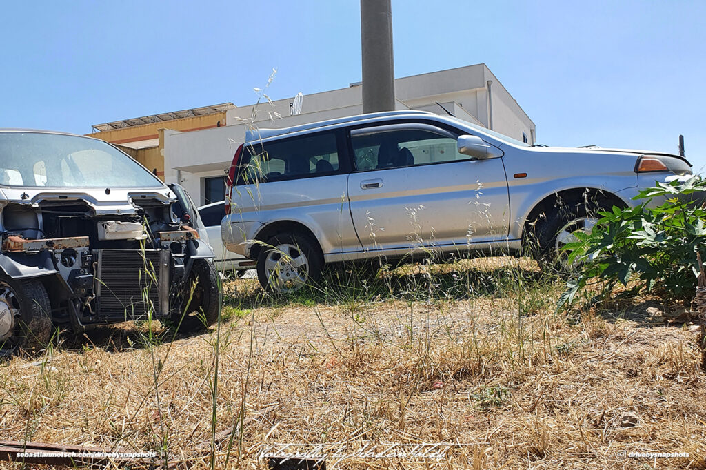 Honda H-RV in Noto Italia Drive-by Snapshots by Sebastian Motsch