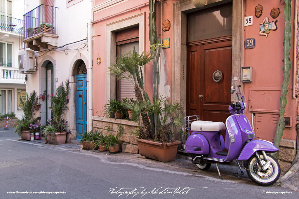 Piaggio Vespa Taormina Italia Drive-by Snapshots by Sebastian Motsch