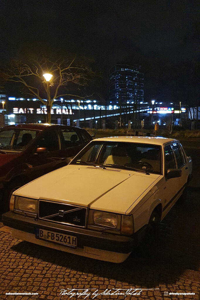 Volvo 740 in Berlin Drive-by Snapshots by Sebastian Motsch