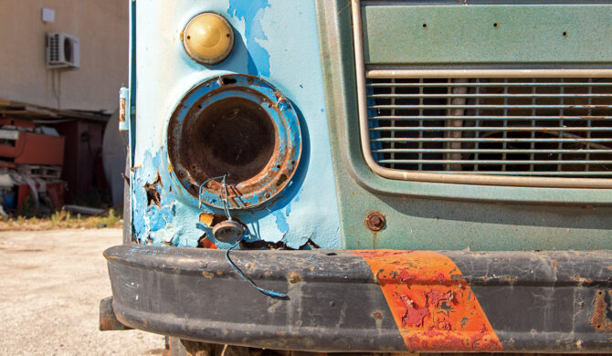 OM Lupetto Gru Sicilia Italia Drive-by Snapshots by Sebastian Motsch