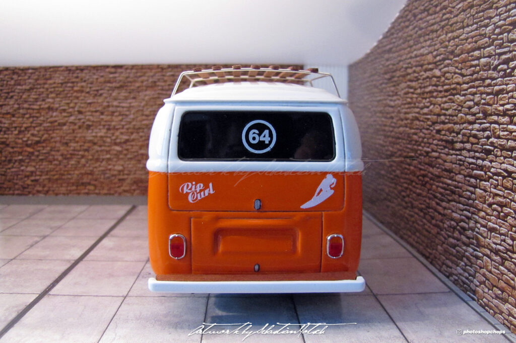 Volkswagen T2a Panel Van Surf Scalemodels by Sebastian Motsch