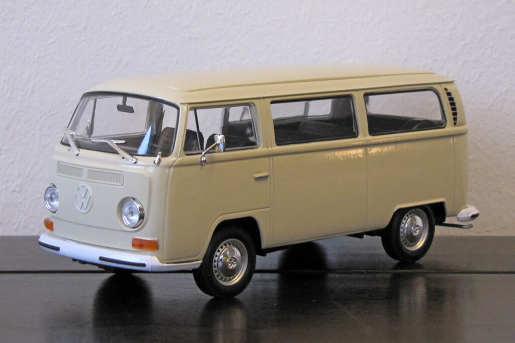 Volkswagen T2a Syncro Surf Scale Model by Sebastian Motsch