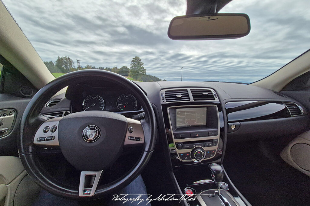 Jaguar XK-R Car Shooting by Sebastian Motsch