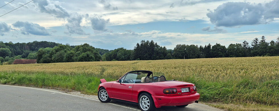 Mazda Miata NA Photography by Sebastian Motsch