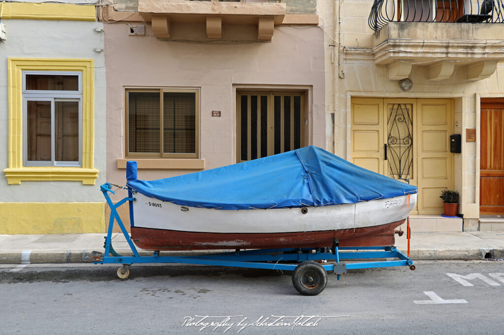 Boat Trailer Malta Drive-by Snapshots by Sebastian Motsch