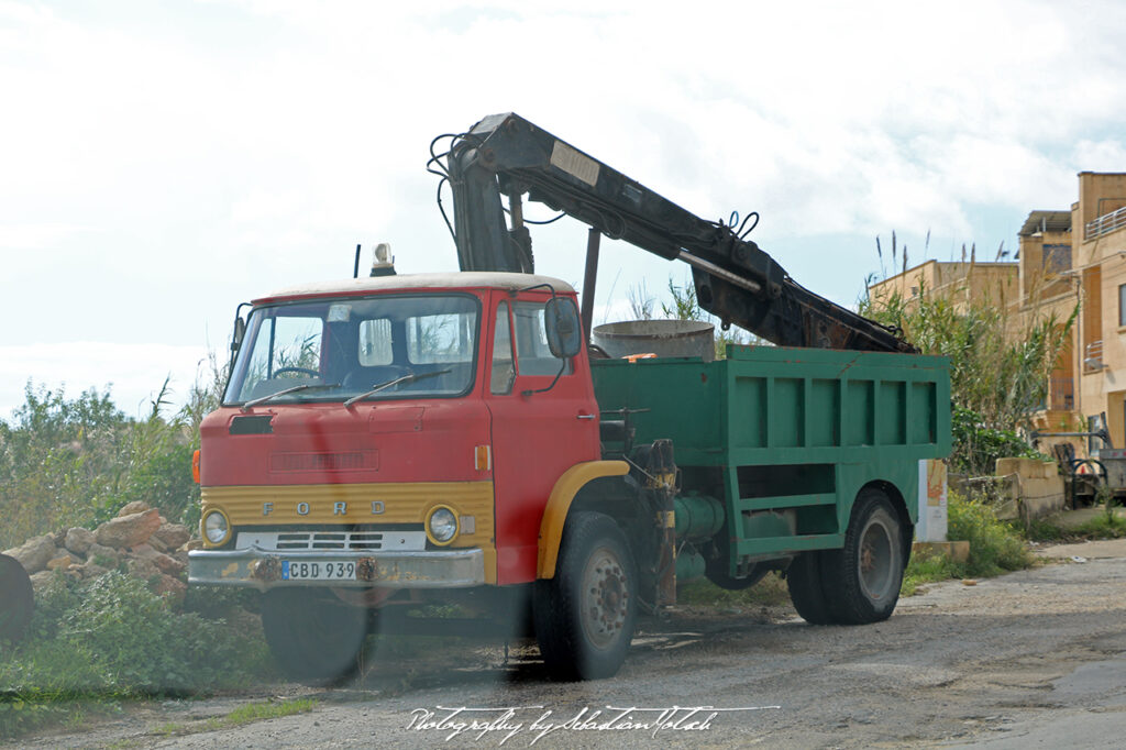 Ford 4x2 Tipper Truck Malta Drive-by Snapshots by Sebastian Motsch