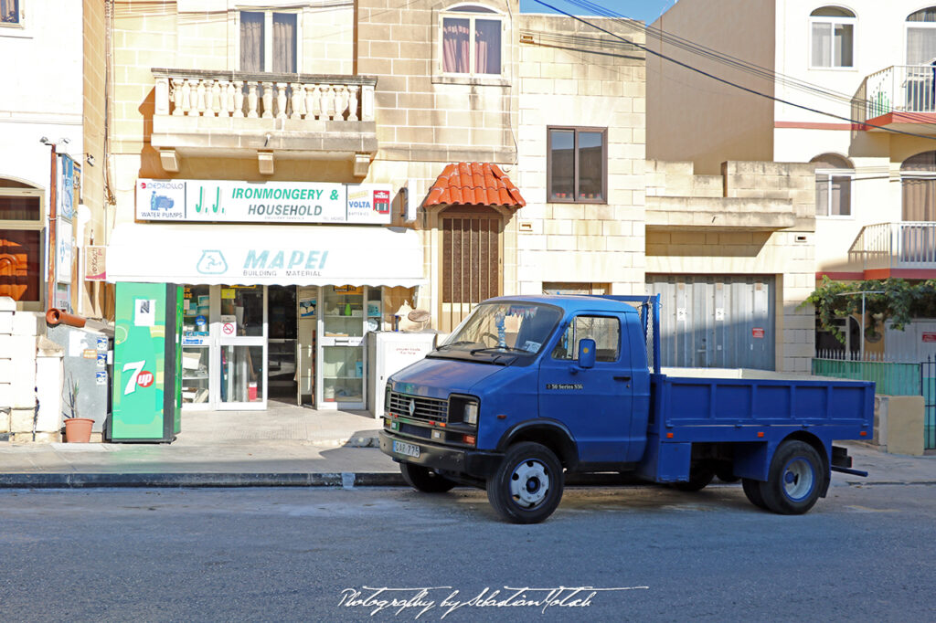Renault 50 Series S56 Malta Drive-by Snapshots by Sebastian Motsch