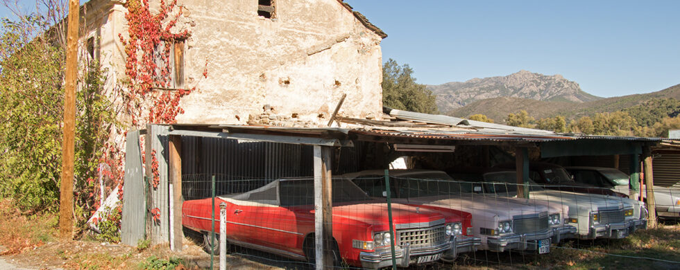Corsica America Garage Cadillac Convertibles Photo by Sebastian Motsch
