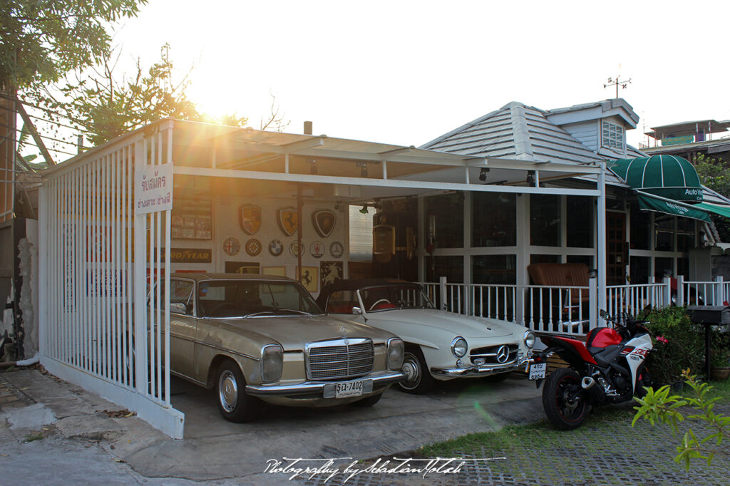 Auto Vintage Cafe Bangkok Thailand Photography by Sebastian Motsch