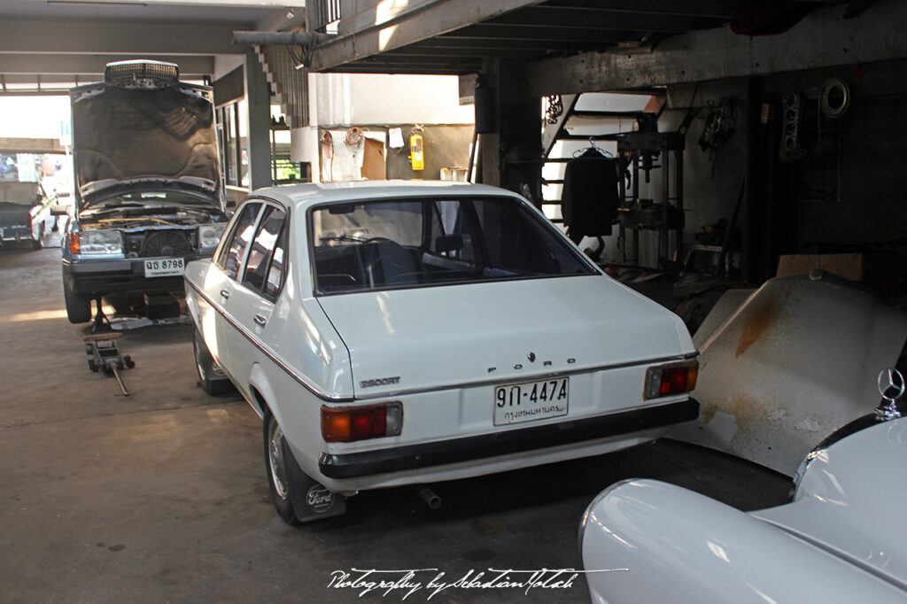 Auto Vintage Thailand Bangkok Photography by Sebastian Motsch