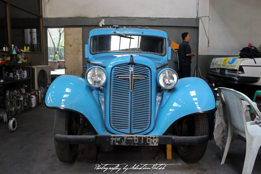 Auto Vintage Thailand Bangkok Photography by Sebastian Motsch