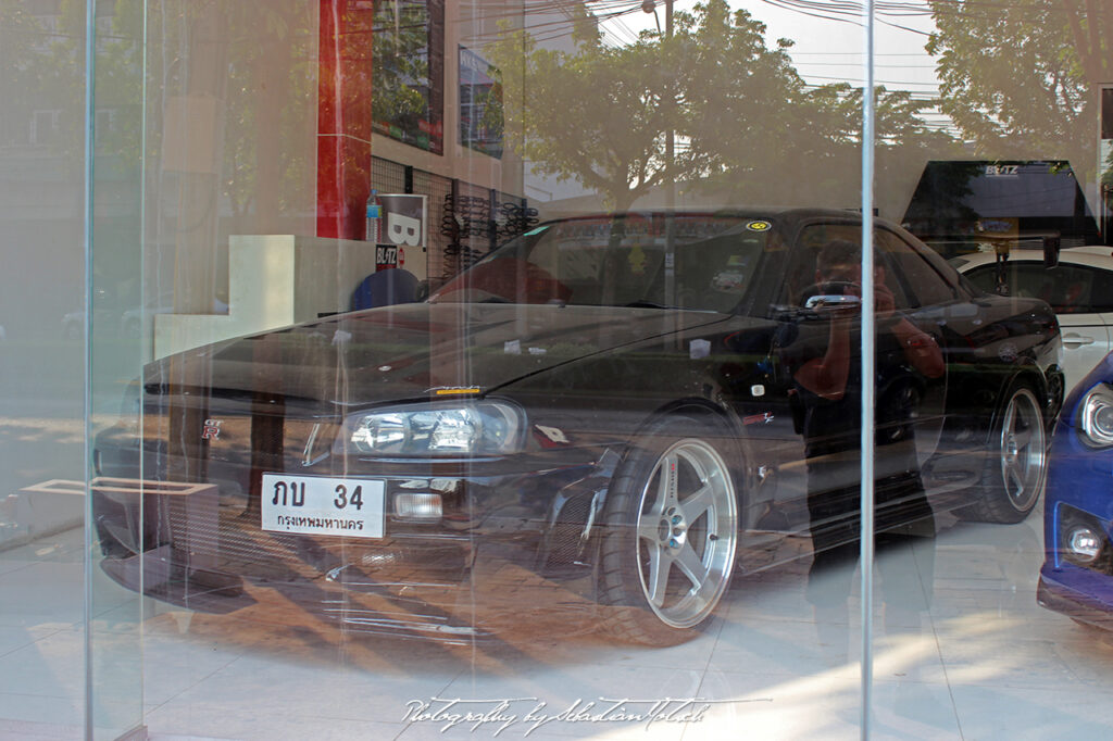 Garage 86 Bangkok Thailand Photography by Sebastian Motsch