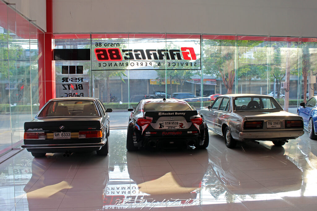Garage 86 Bangkok Thailand Photography by Sebastian Motsch