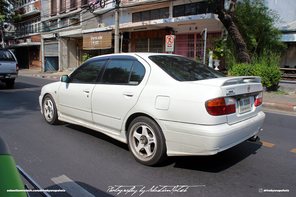 Thailand Bangkok Nissan Primera Drive-by Snapshots by Sebastian Motsch