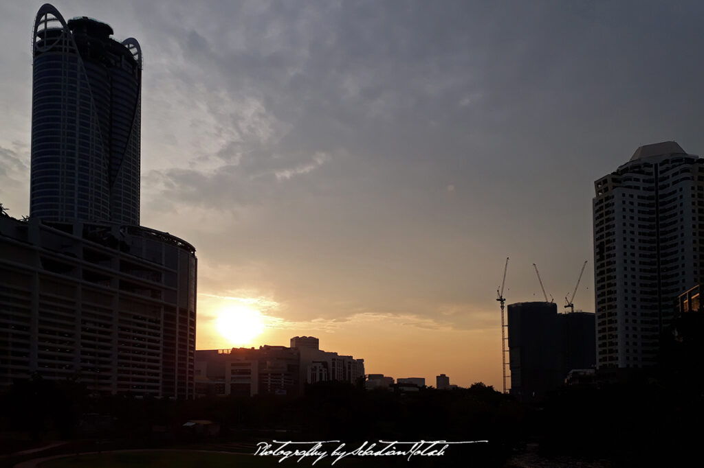 Thailand Bangkok Sunset Photo by Sebastian Motsch