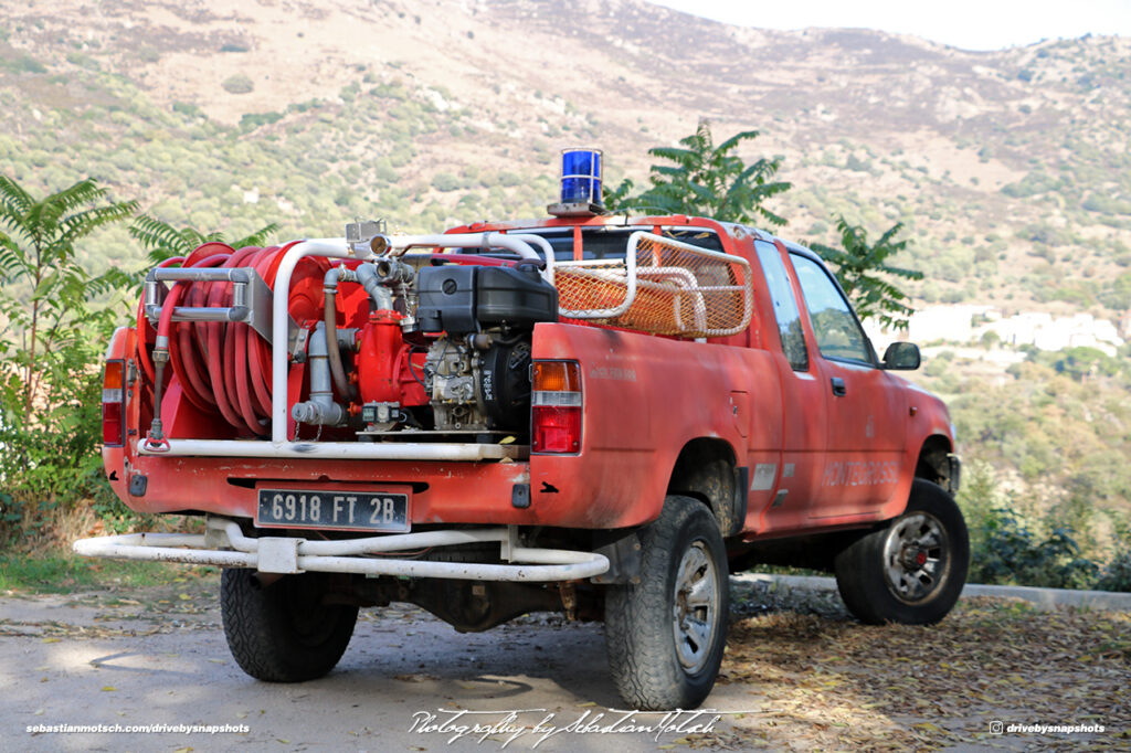 Toyota Hilux 4x4 Saupeurs Pompiers Corsica Drive-by Snapshots by Sebastian Motsch