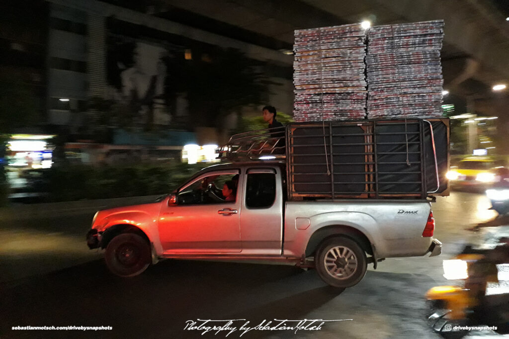 Isuzu Pickup 4x2 Bangkok Thailand Drive-by Snapshots by Sebastian Motsch