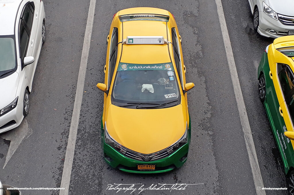 Toyota Corolla Altis Taxi Bangkok Drive-by Snapshots by Sebastian Motsch