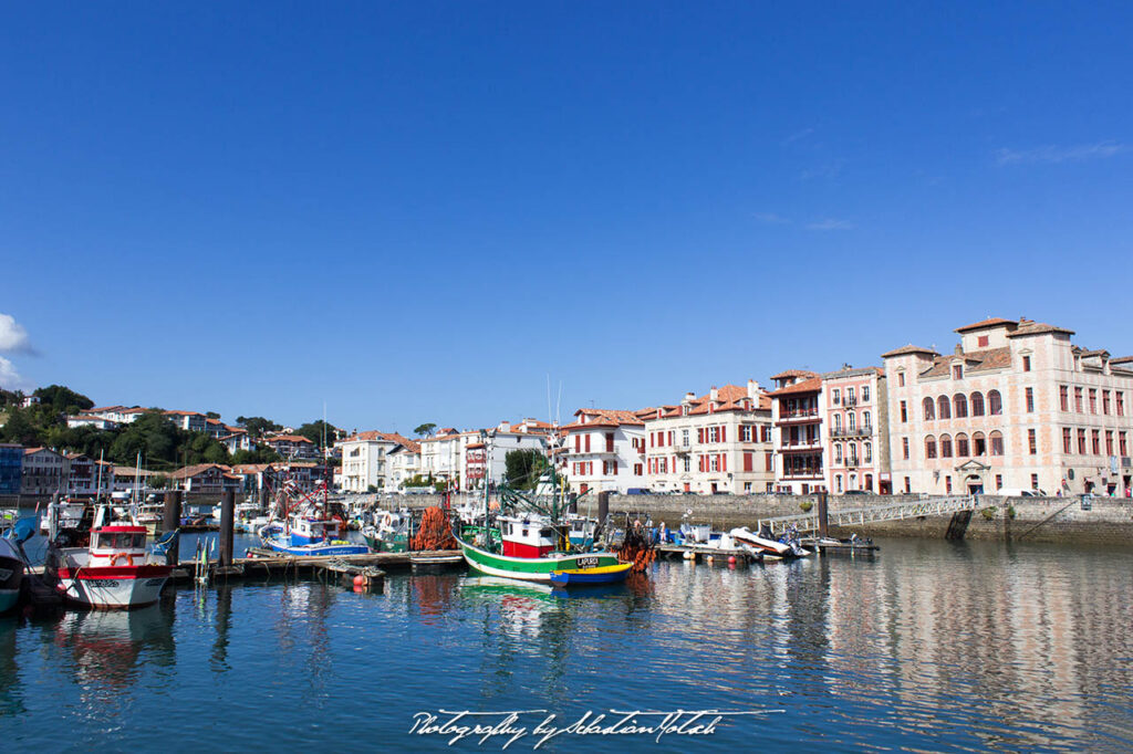 France St Jean de Luz Photo by Sebastian Motsch