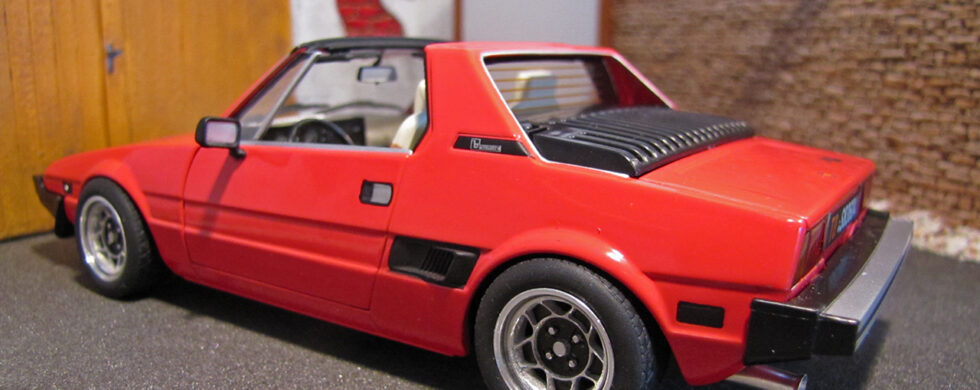 FIAT X1-9 Scale Models by Sebastian Motsch
