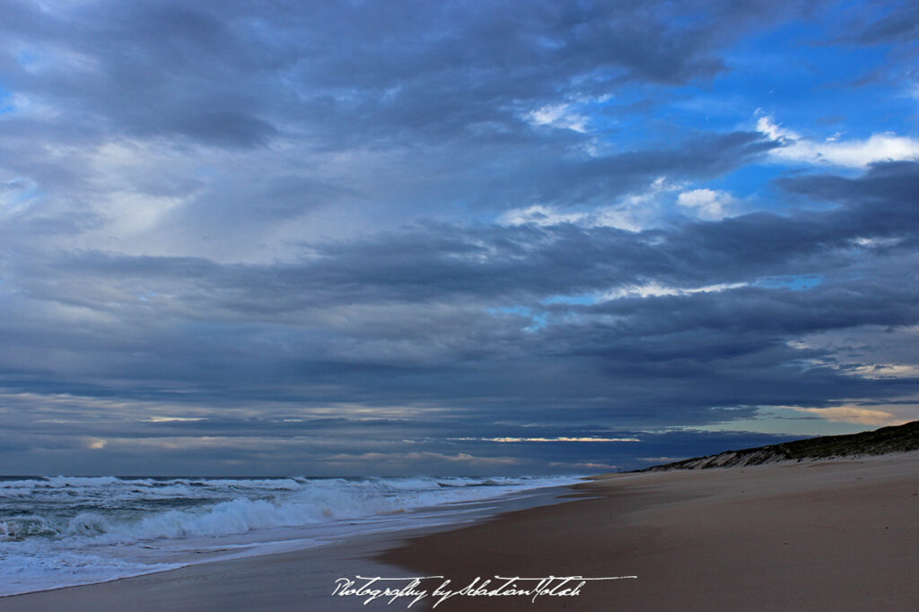 2015-09-16 Early Morning Beach Cap Homy Photo by Sebastian Motsch