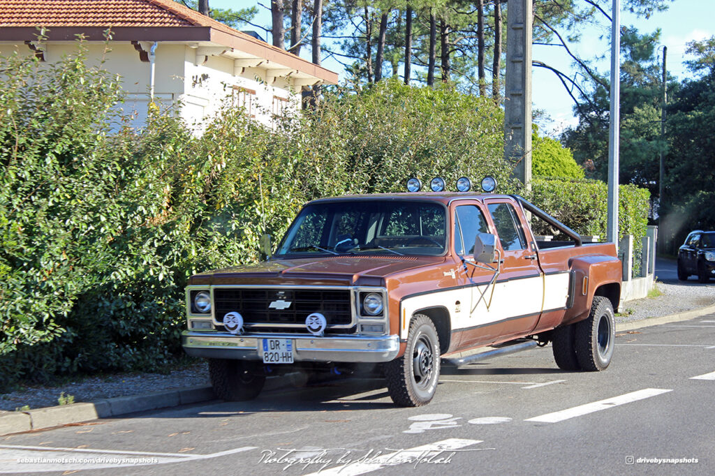 Chevrolet K2500 Dually Pickup France Hossegor Drive-by Snapshots by Sebastian Motsch