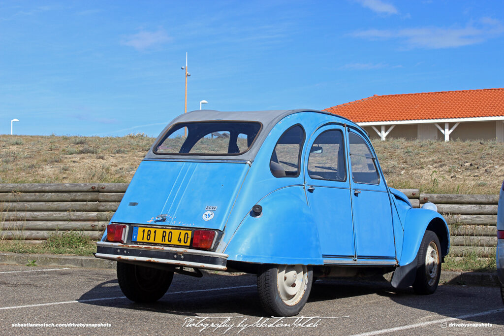 Citroen 2CV France Contis Plage Drive-by Snapshots by Sebastian Motsch