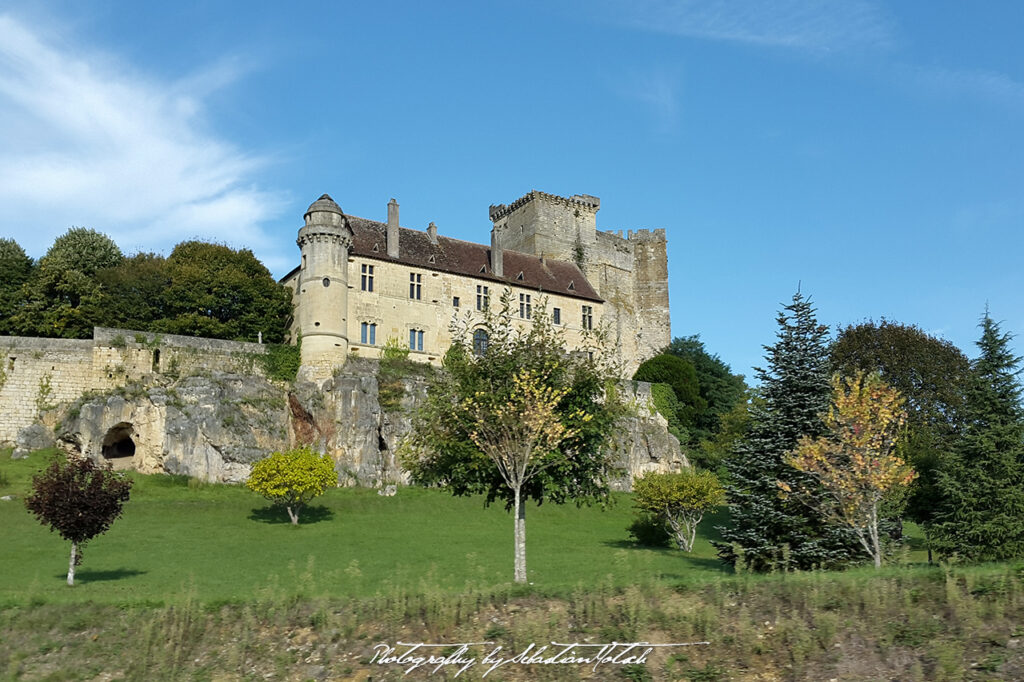 France Château d'Excideuil Photography by Sebastian Motsch