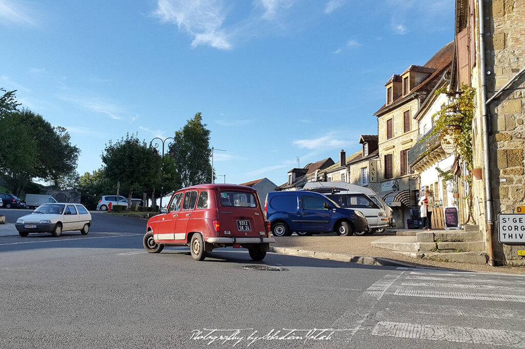 France Corgnac-sur-l'Isle Photography by Sebastian Motsch