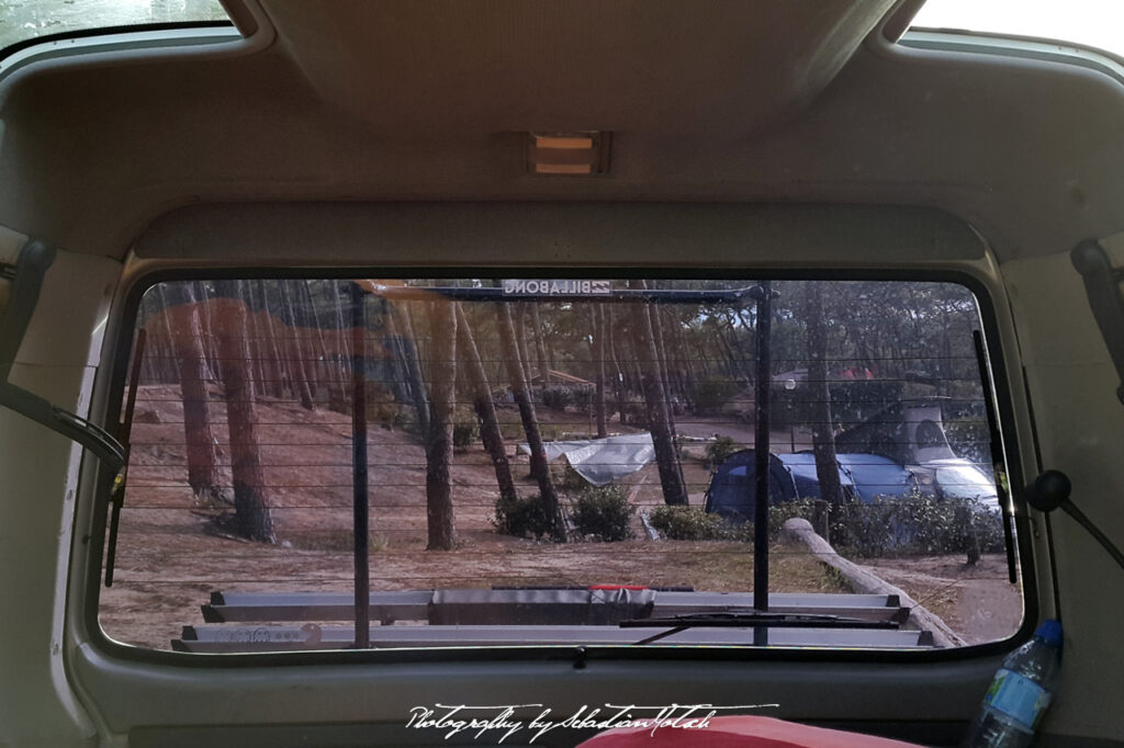 Mitsubishi L300 GLX Camping Cap Homy Photo by Sebastian Motsch