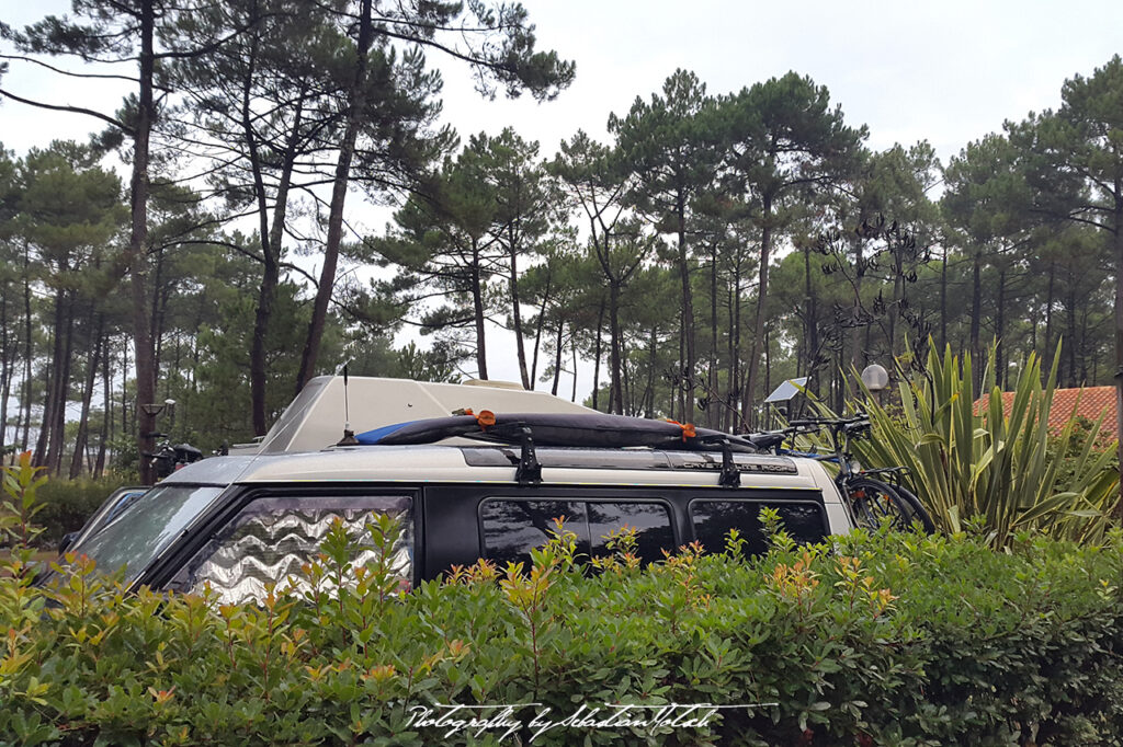 Mitsubishi L300 GLX France Camping Cap Homy Photo by Sebastian Motsch
