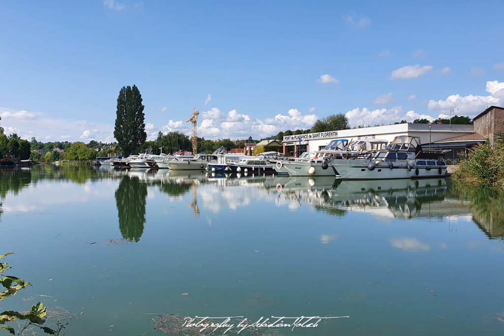 2021-09-18 France Port de Plaisance Saint Florentin Photography by Sebastian Motsch