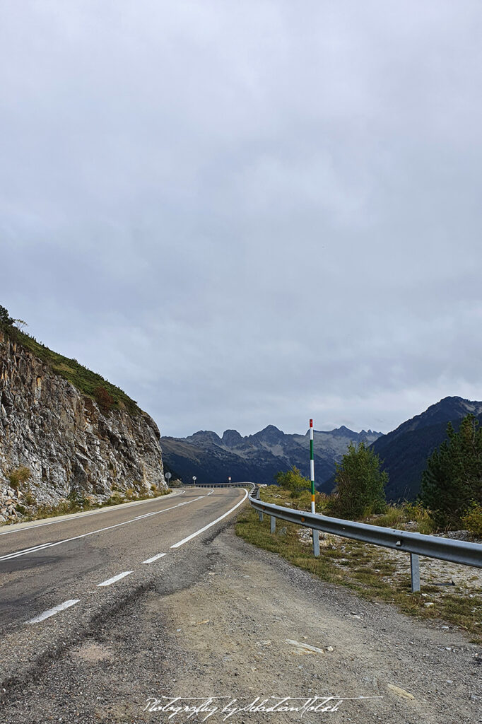 2021-09-28 Spain near Salardu Photography by Sebastian Motsch