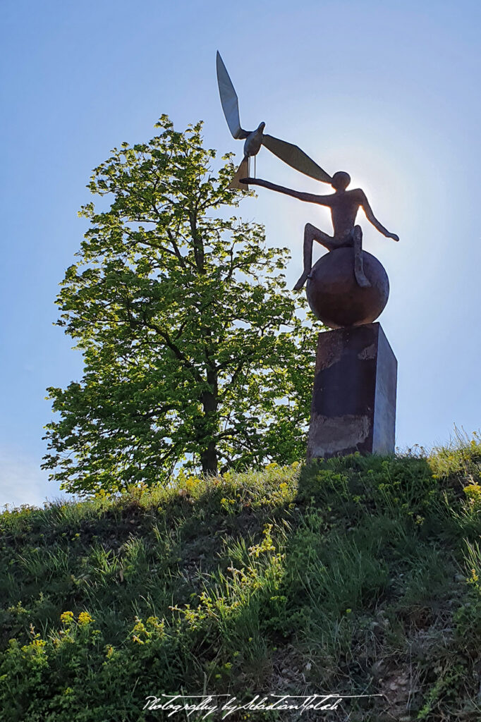 2022-04-17 France Neuf-Brisach Birdman Statue Photography by Sebastian Motsch