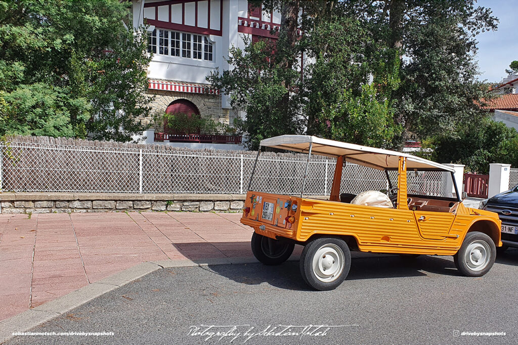 Citroen Méhari Hossegor France Drive-by Snapshots by Sebastian Motsch