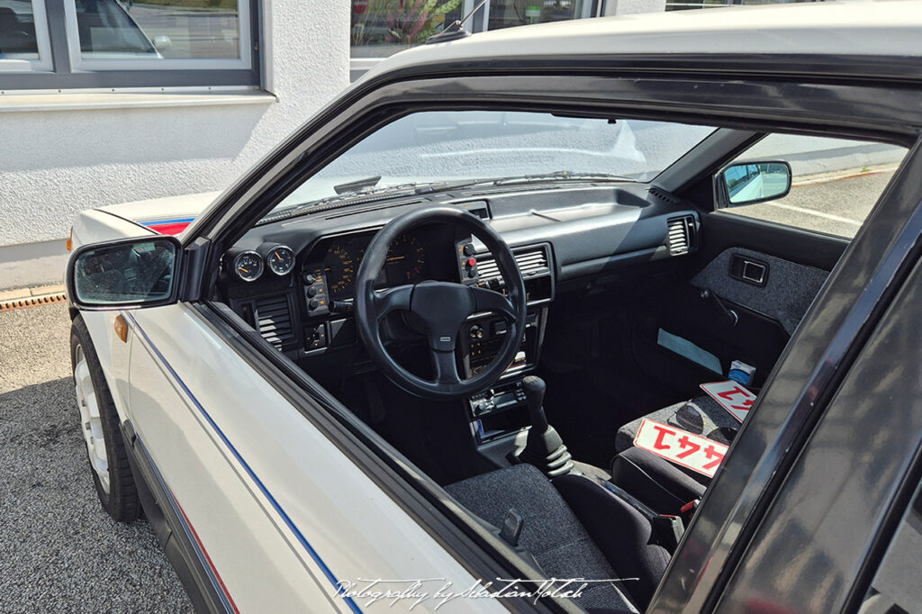 Mazda 323 4WD Drive-by Snapshots by Sebastian Motsch