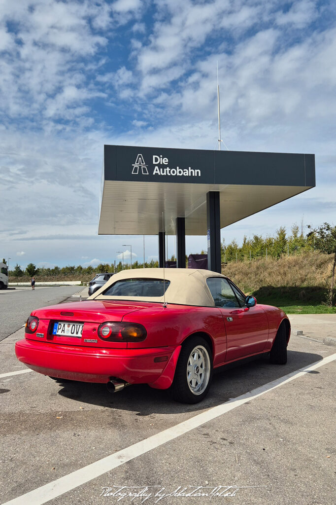 Mazda Miata NA Die Autobahn Photography by Sebastian Motsch