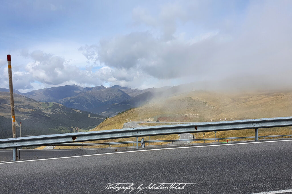 2021-09-29 Andorra L-Aldosa Panorama Road Photography by Sebastian Motsch